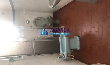 CASA COM 3 QUARTOS PARA  ALUGAR NO JARDIM BRASIL