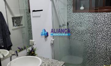 EXCELENTE IMÓVEL  ALTO PADRÃO COM PISCINA