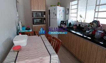 CASA PARA VENDA EM CONDOMÍNIO FECHADO 
