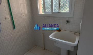 APARTAMENTO PARQUE DAS FLORES - 3 DORMITÓRIOS COM ARMÁRIOS