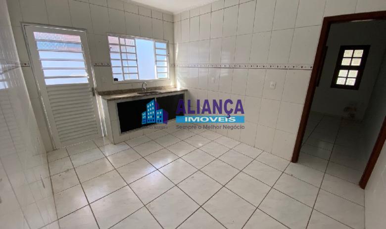 CASA PARA VENDA 