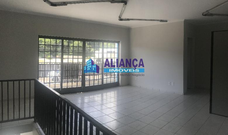 SALA COMERCIAL PARA ALUGAR ANDAR SUPERIOR 