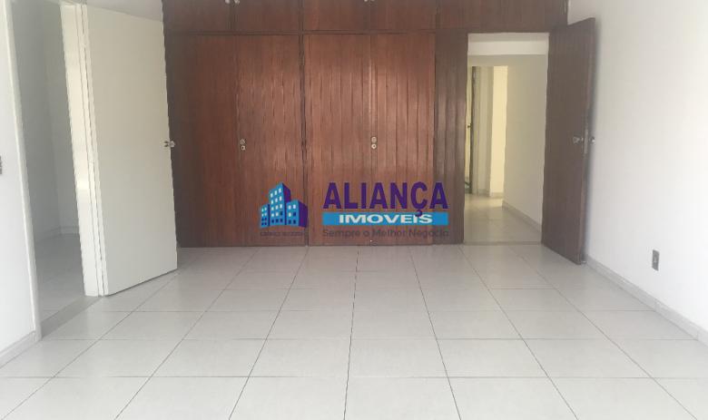 IMÓVEL COMERCIAL 