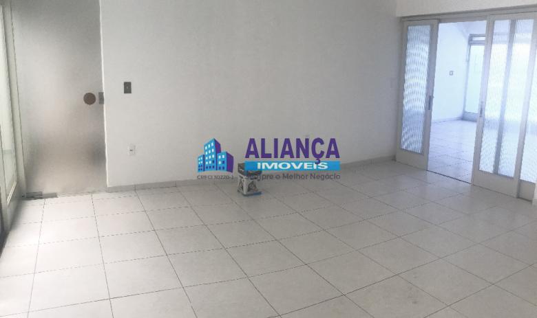 IMÓVEL COMERCIAL 