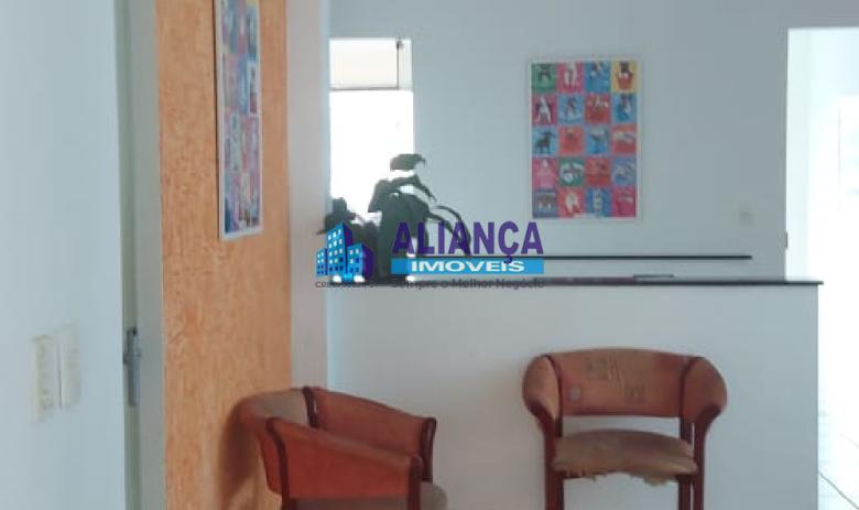 PRÉDIO A VENDA EM SERRA NEGRA