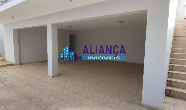 EXCELENTE IMÓVEL PARA VENDA