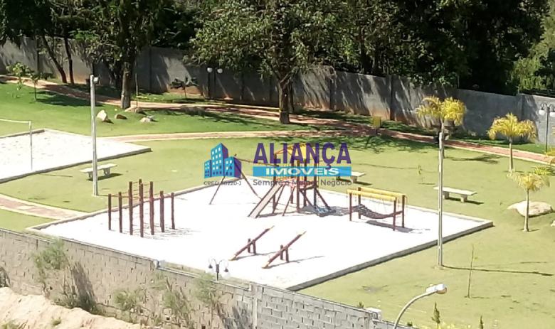 APARTAMENTO PARQUE DAS FLORES - 3 DORMITÓRIOS COM ARMÁRIOS