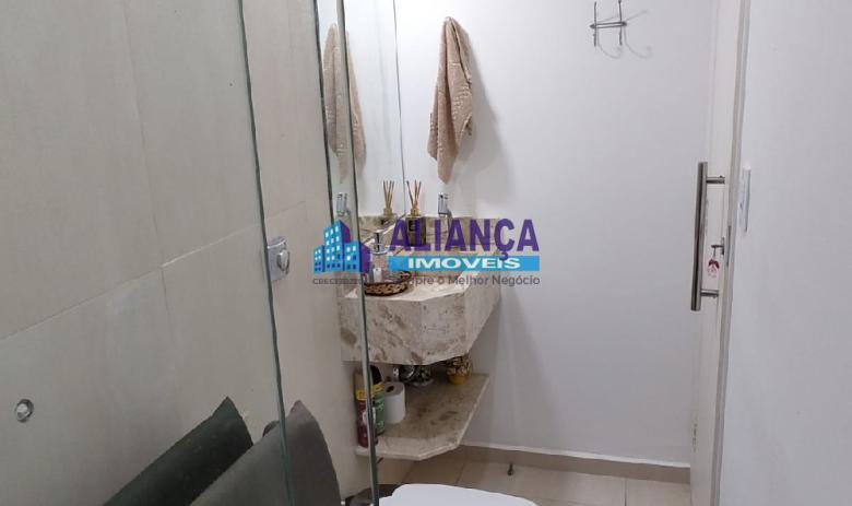 LINDA CASA PARA VENDA