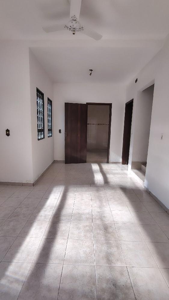 CASA PARA LOCAÇÃO 