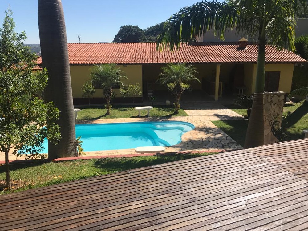 BELA CHACARA PARA VENDA NO FLAMBOYANT