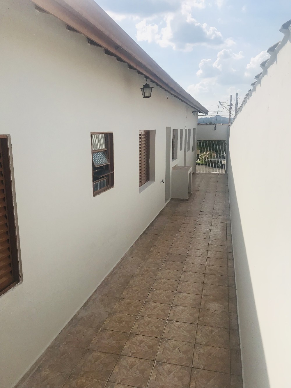 CASA PARA ALUGAR NO JD BRASIL