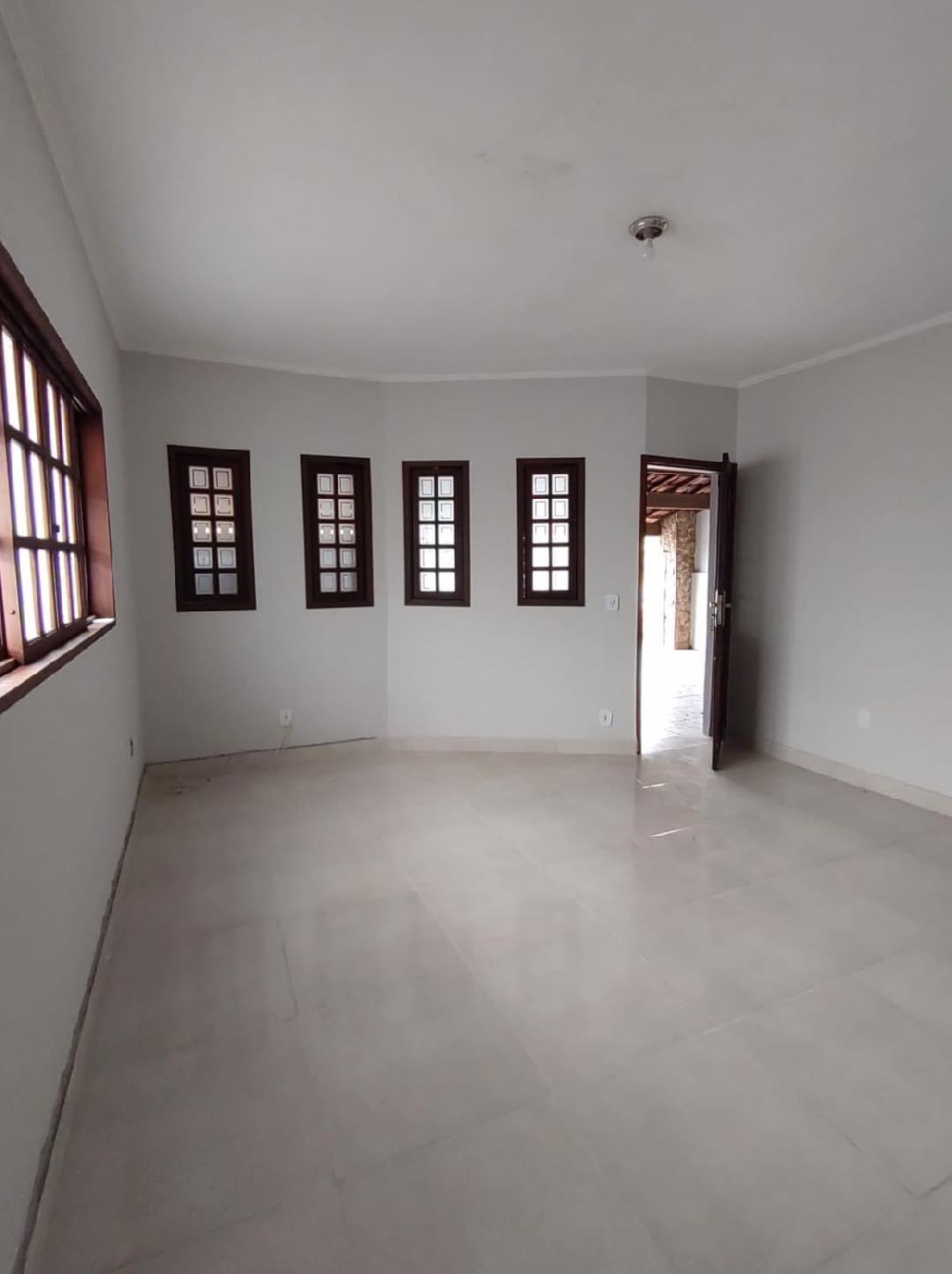 CASA PARA VENDA 