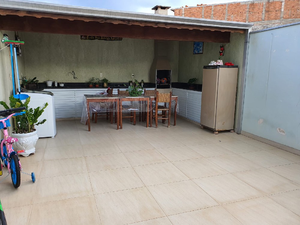 SOBRADO A VENDA 