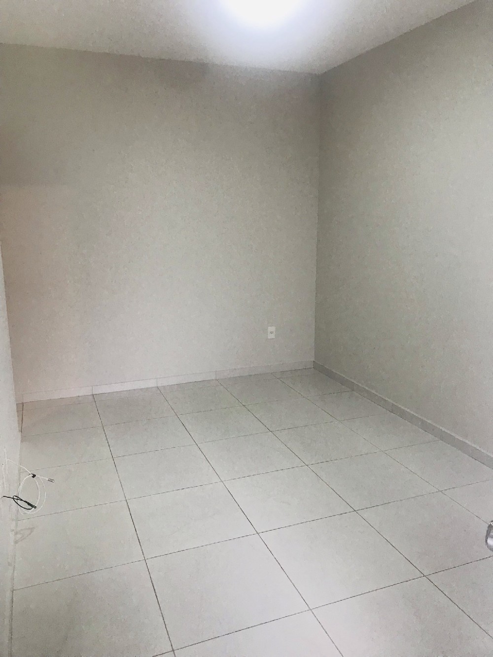 CASA PARA ALUGAR EM CONDOMÍNIO 