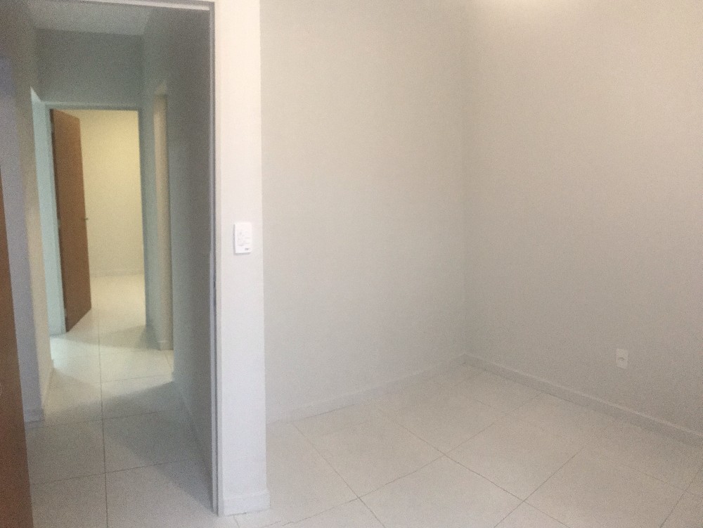 CASA PARA ALUGAR EM CONDOMÍNIO 