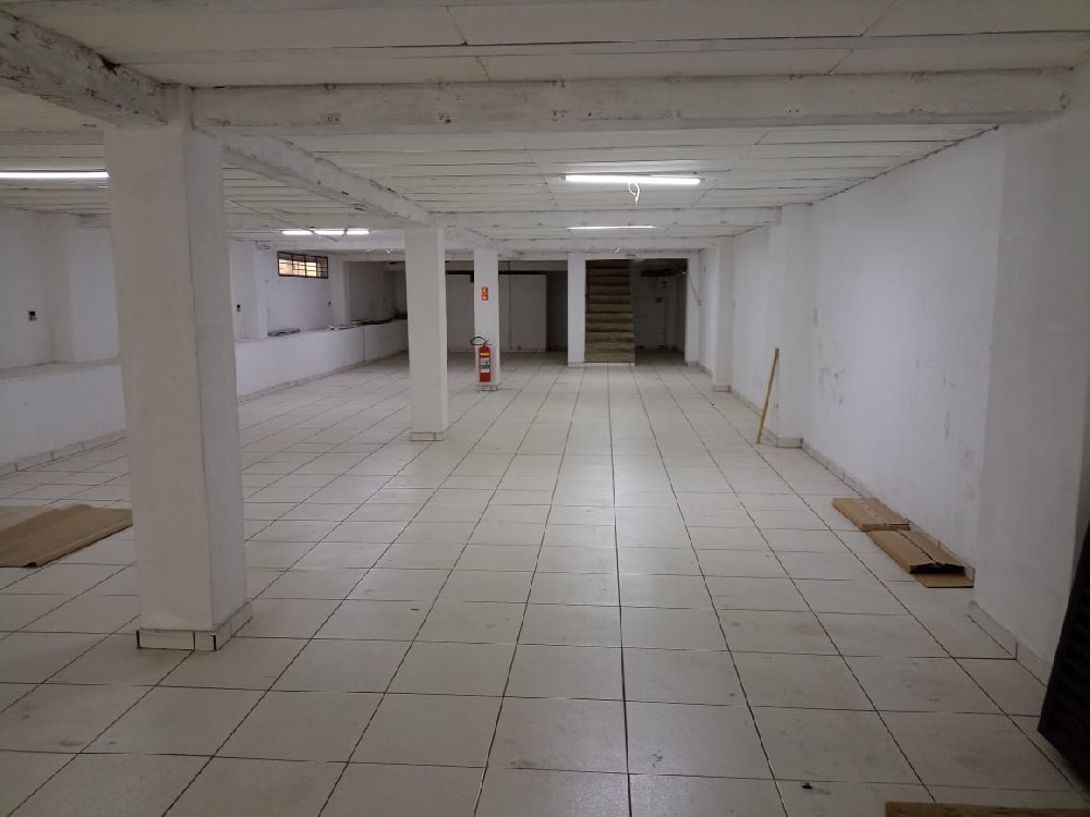 SALA PARA ALUGAR NO CENTRO 