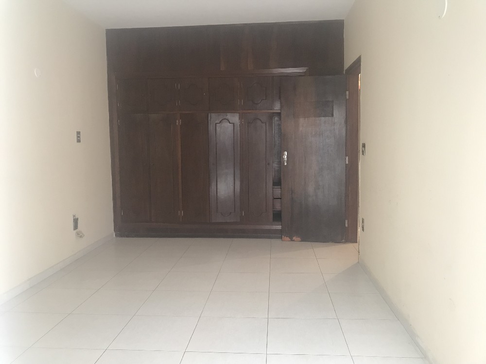 IMÓVEL COMERCIAL 
