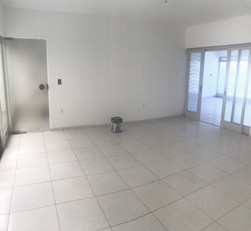 IMÓVEL COMERCIAL 