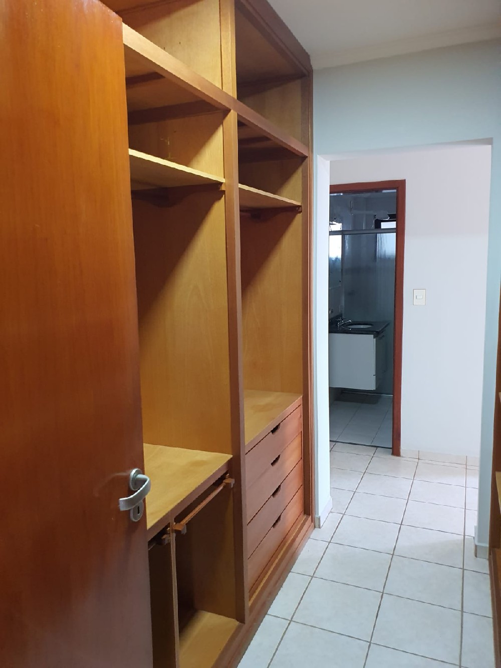 APARTAMENTO PARA ALUGAR 