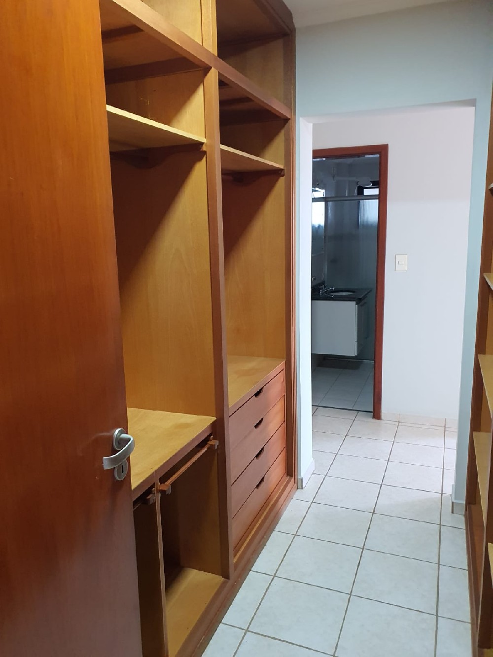 APARTAMENTO PARA ALUGAR 