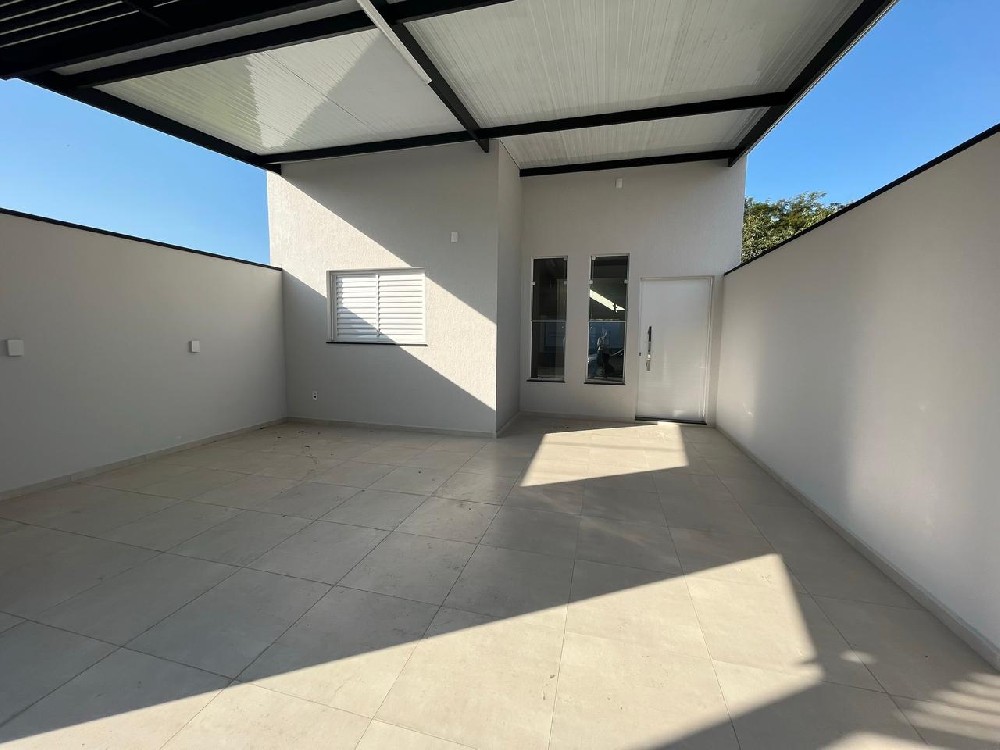 CASA MODERNA PARA VENDA