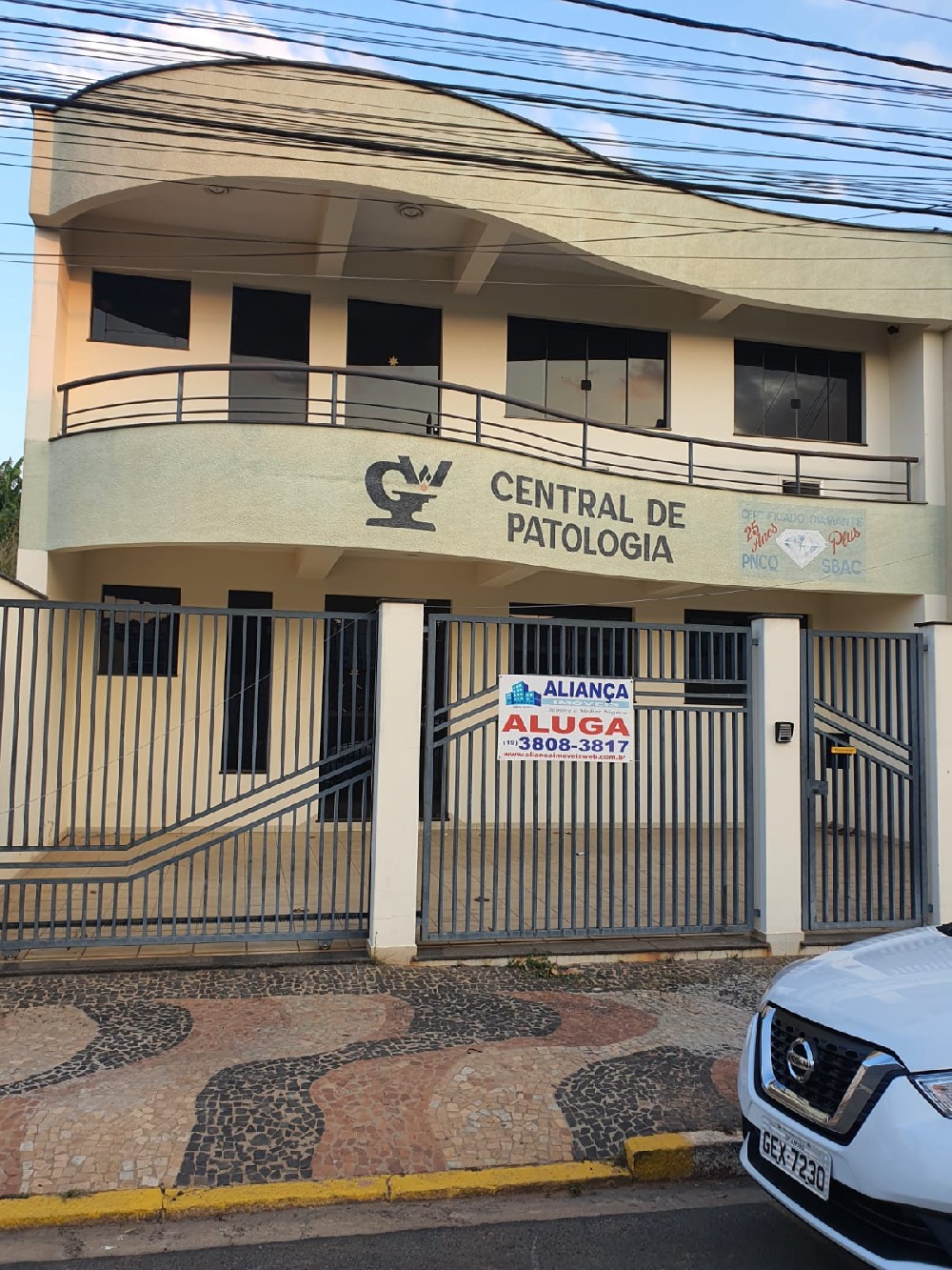 IMÓVEL COMERCIAL PARA ALUGAR 