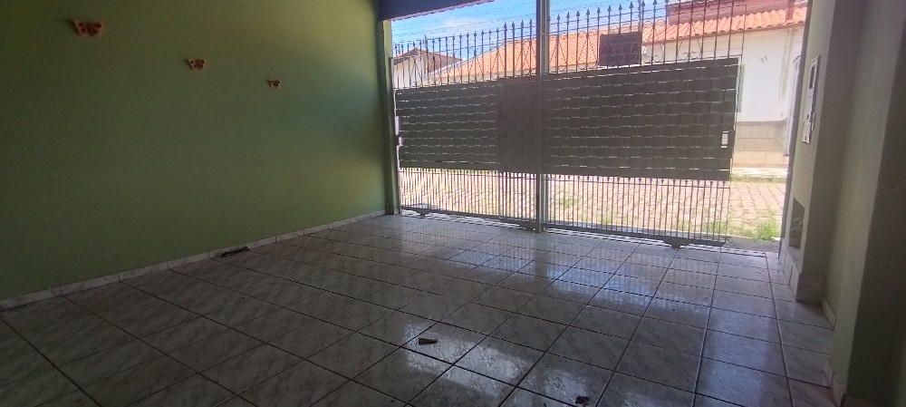 CASA PARA VENDA PROXIMO AO CENTRO