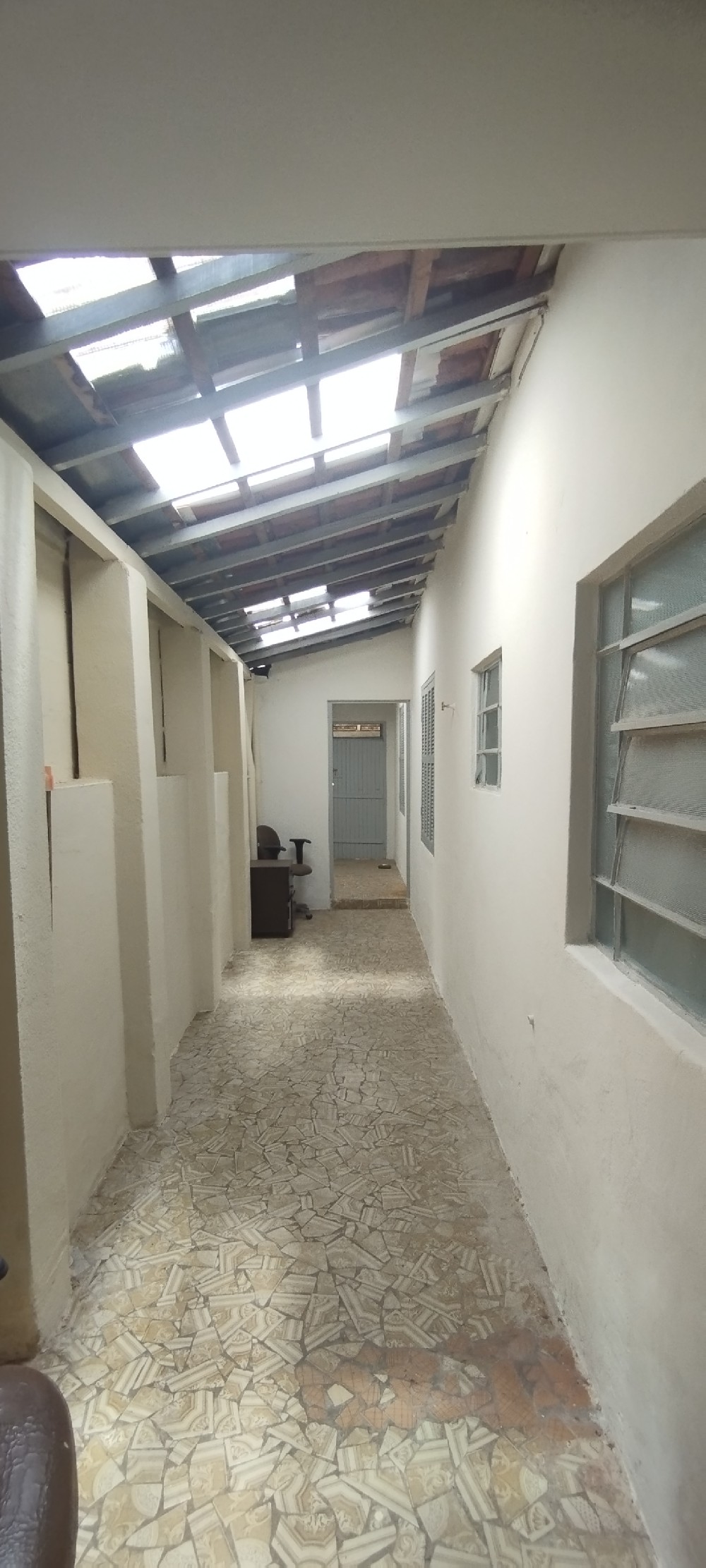 CASA PARA VENDA PROXIMO AO CENTRO