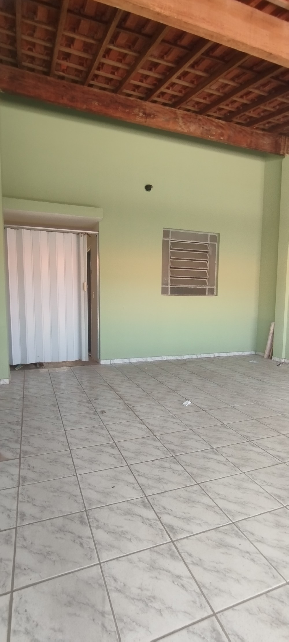 CASA PARA VENDA PROXIMO AO CENTRO