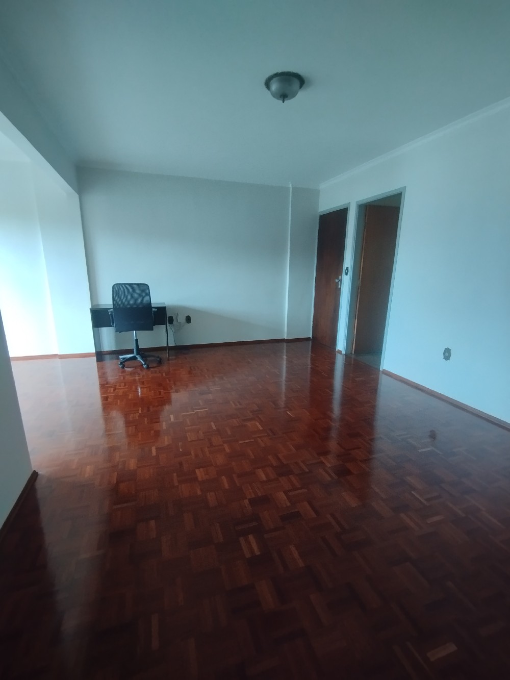 APARTAMENTO PARA ALUGAR - EDIFÍCIO VIRGINIA