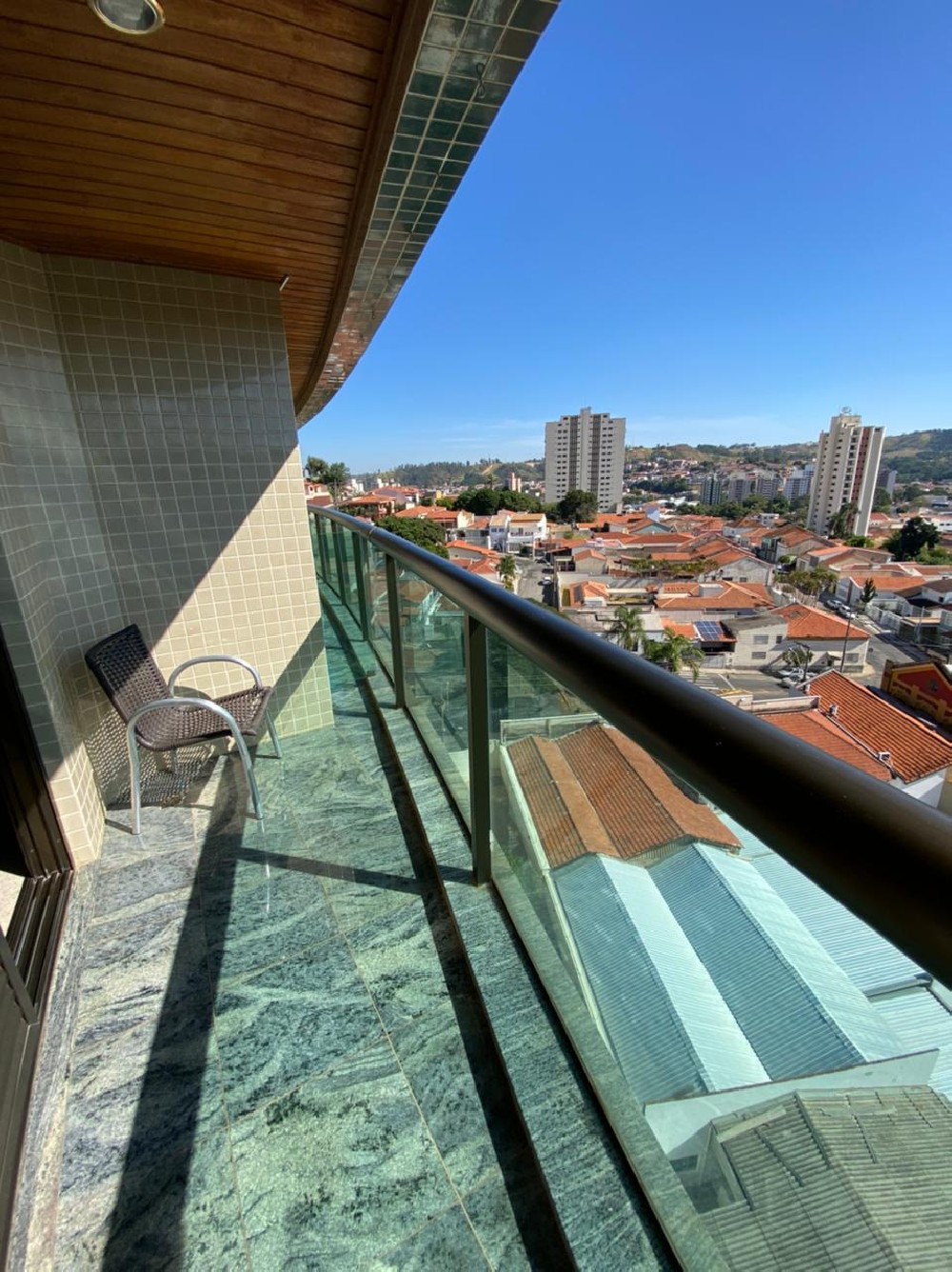 BELÍSSIMO APARTAMENTO PARA VENDA NO EDIFÍCIO SÃO CHARBEL 