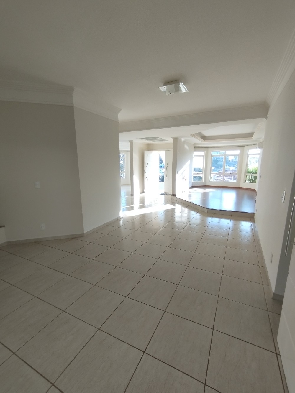 CASA PARA VENDA ALTO PADRÃO NO JARDIM SILVANA
