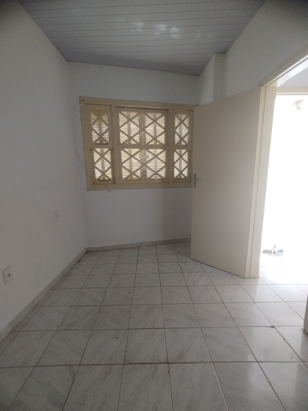 CASA PARA LOCAÇÃO PRÓXIMO AO FÓRUM