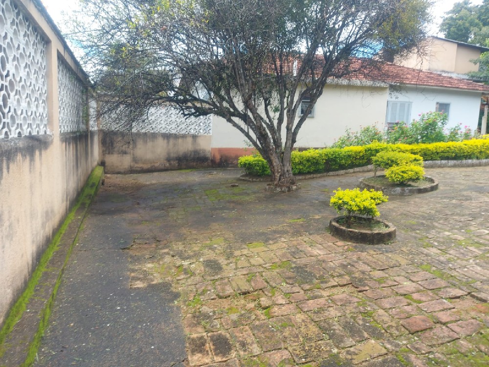CASA PARA VENDA EM TRÊS PONTES
