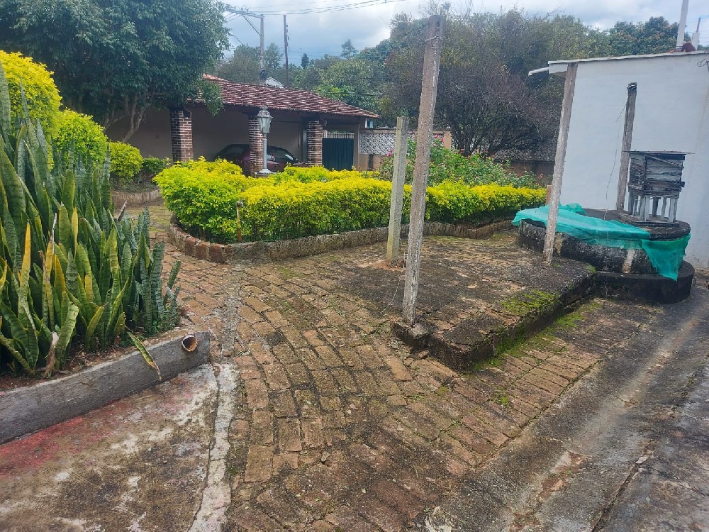 CASA PARA VENDA EM TRÊS PONTES