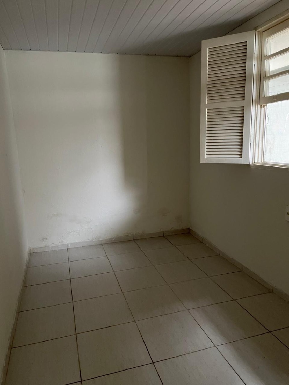 CASA PARA LOCAÇÃO NO CENTRO