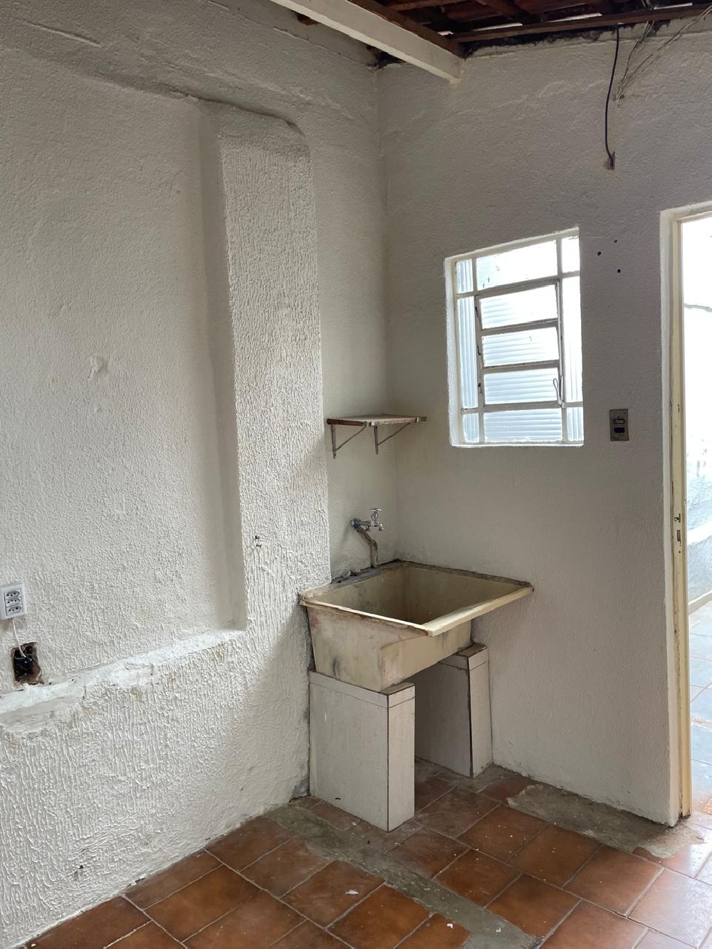 CASA PARA LOCAÇÃO NO CENTRO