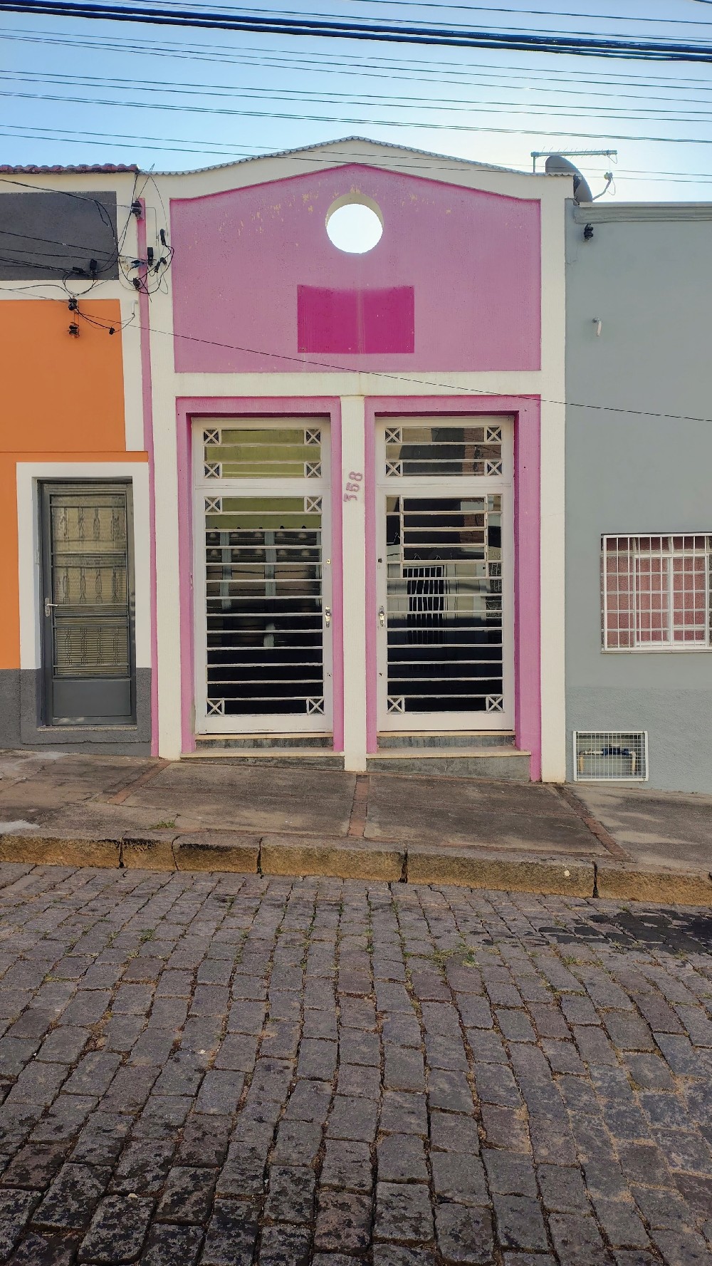CASA PARA LOCAÇÃO NO CENTRO
