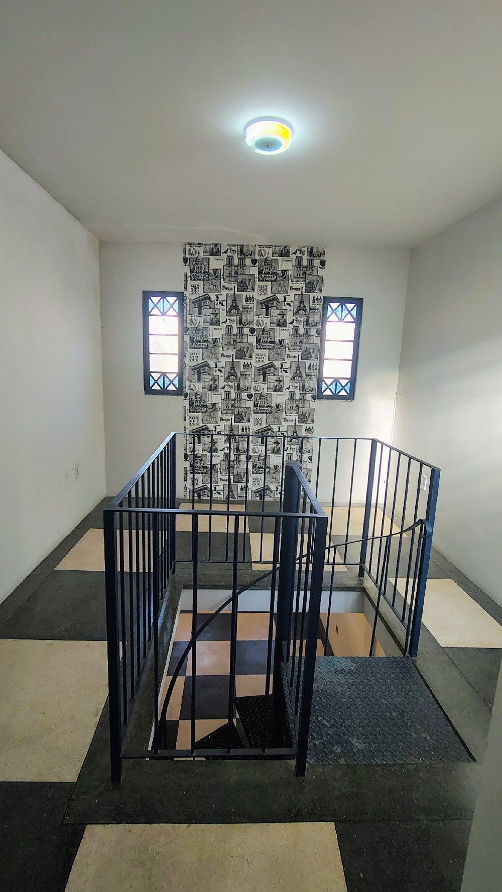 CASA PARA LOCAÇÃO NO CENTRO