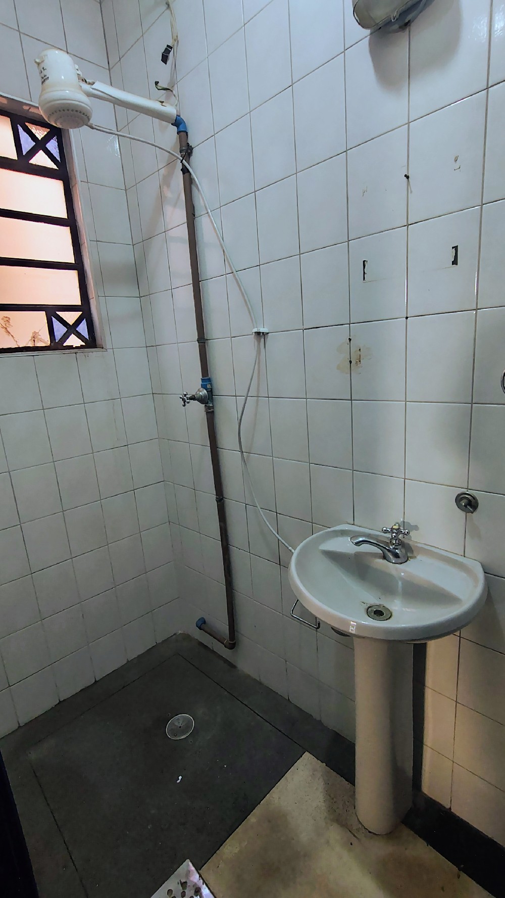 CASA PARA LOCAÇÃO NO CENTRO