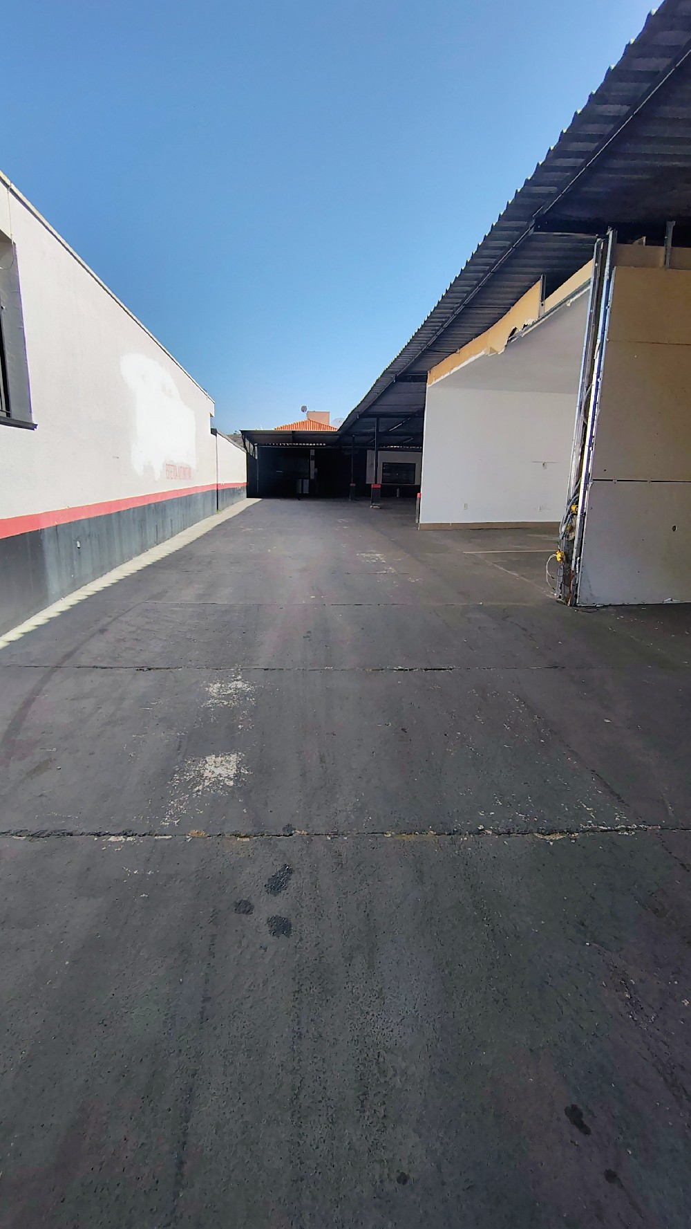 ESTACIONAMENTO PARA LOCAÇÃO