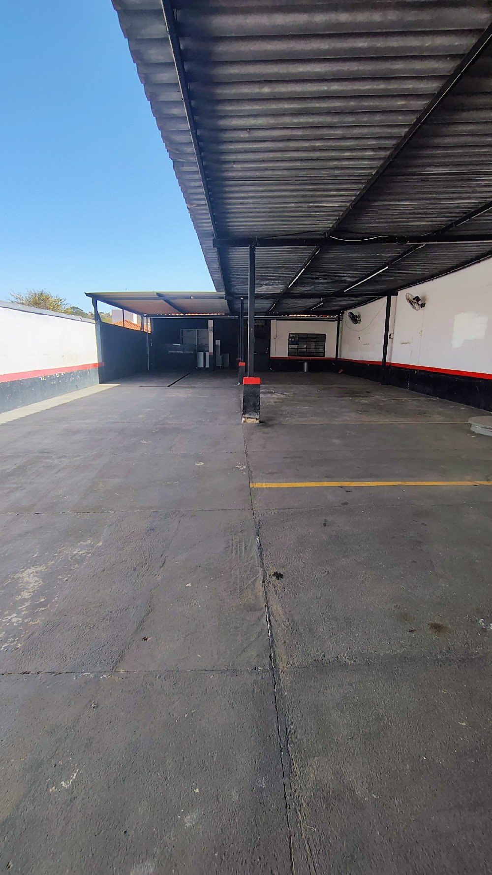 ESTACIONAMENTO PARA LOCAÇÃO