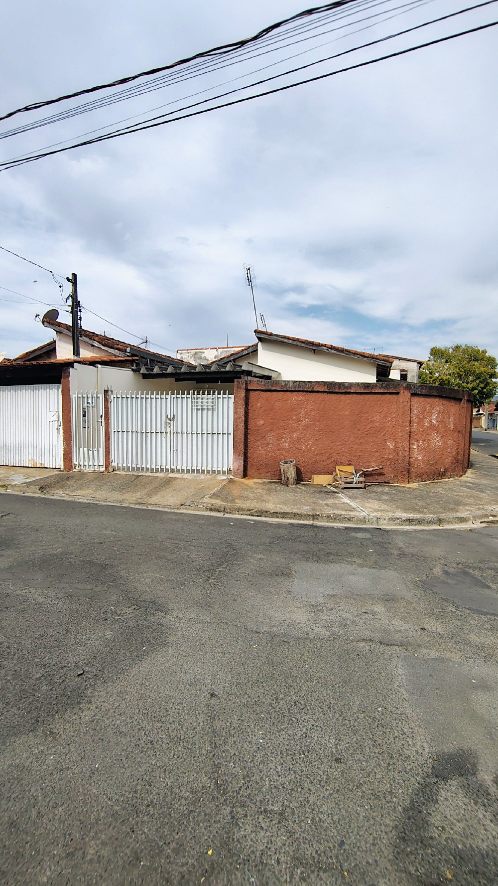 CASA PARA LOCAÇÃO