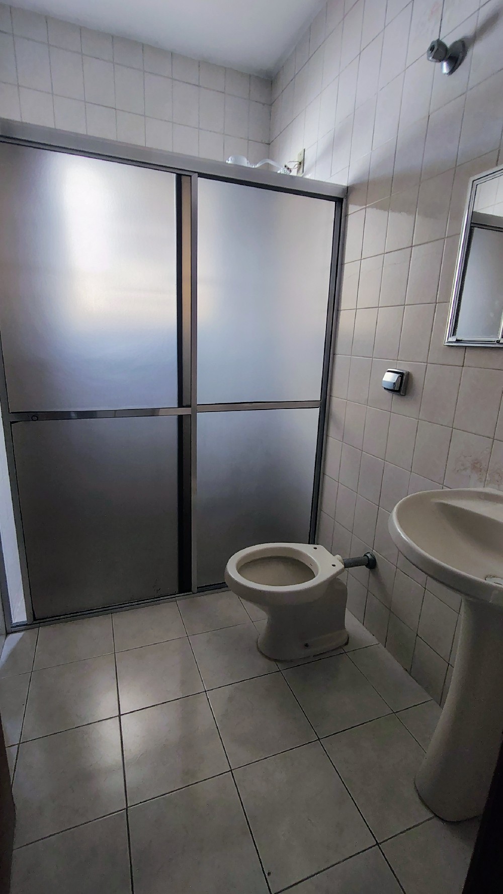 CASA PARA LOCAÇÃO