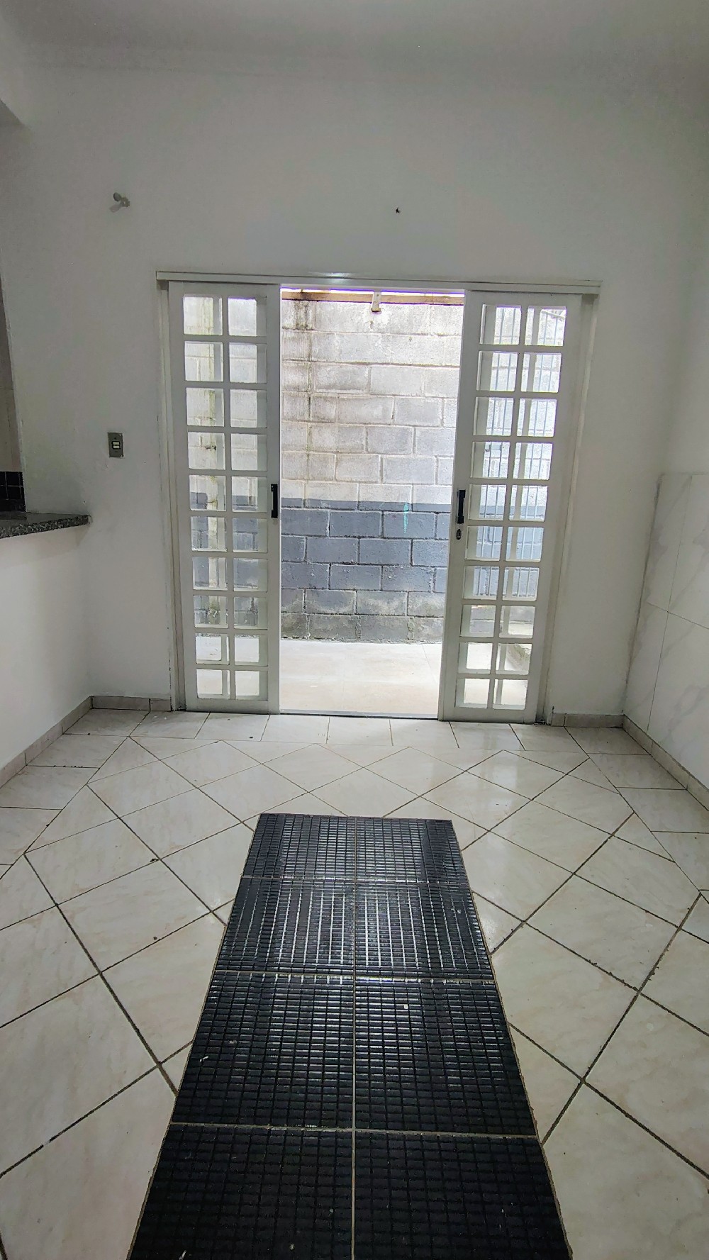 CASA PARA LOCAÇÃO