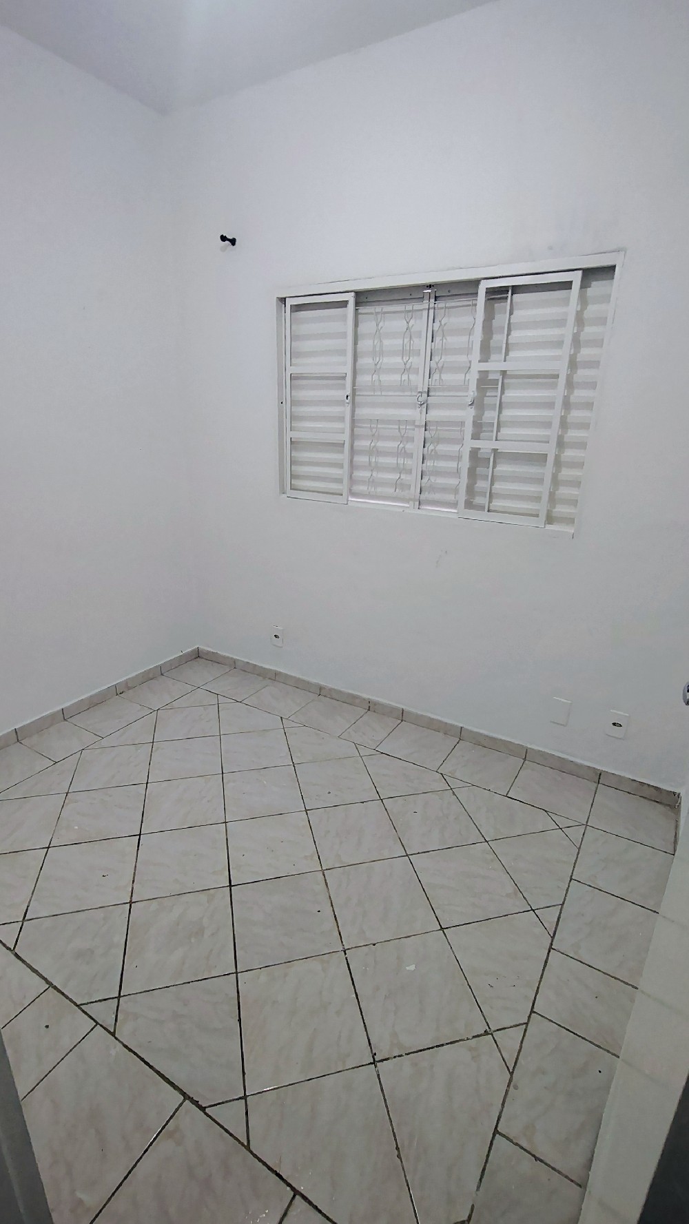 CASA PARA LOCAÇÃO