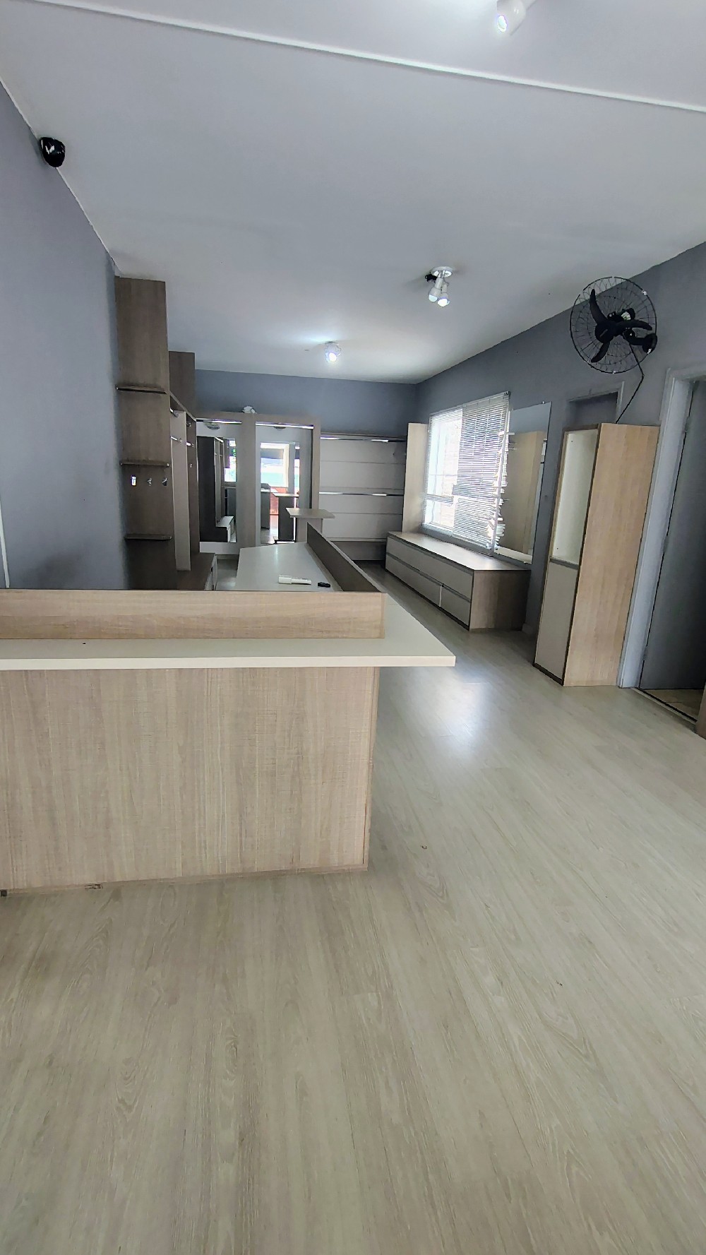 IMÓVEL COMERCIAL PARA LOCAÇÃO