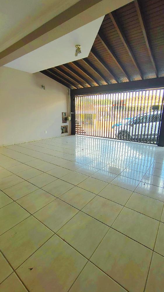 BELÍSSIMA CASA PARA LOCAÇÃO EM ARCADAS