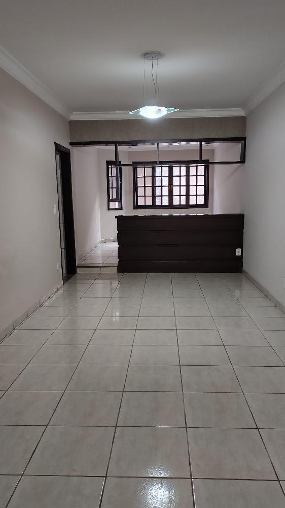 BELÍSSIMA CASA PARA LOCAÇÃO EM ARCADAS