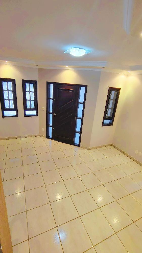 BELÍSSIMA CASA PARA LOCAÇÃO EM ARCADAS